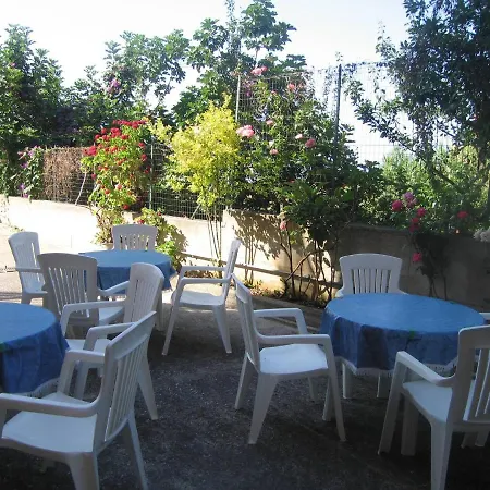 In A 15min Tropea 아파트 브리아티코